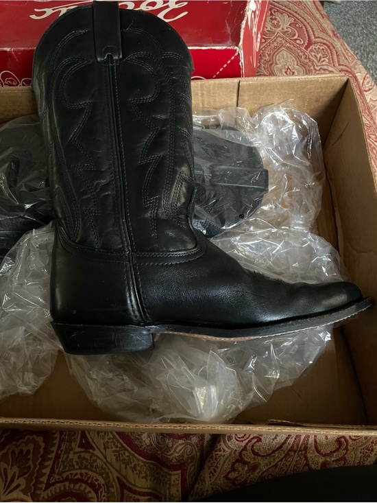 Vittorio Ricci Shoes - Vintage 1980’s Vittorio Ricci Black Leather Western Cowboy Boots